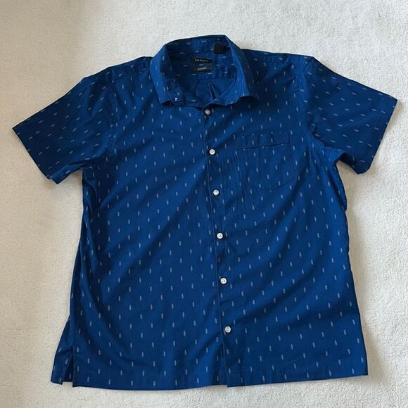 Van Heusen Men’s Blue Short Sleeve Man's Pocket Dress Shirt XLarge Slim … - Picture 1 of 7